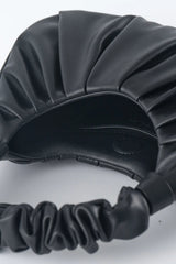 TEN TONES Alani Cloud Bag Black