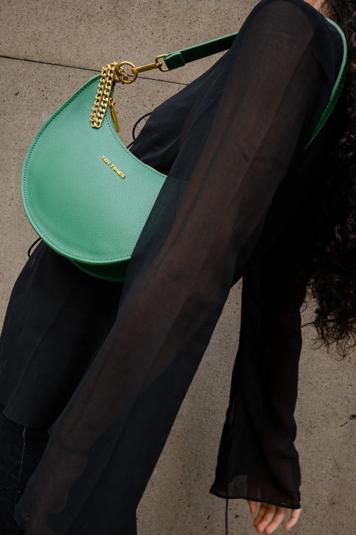 TEN TONES Grayson Moon Bag Green