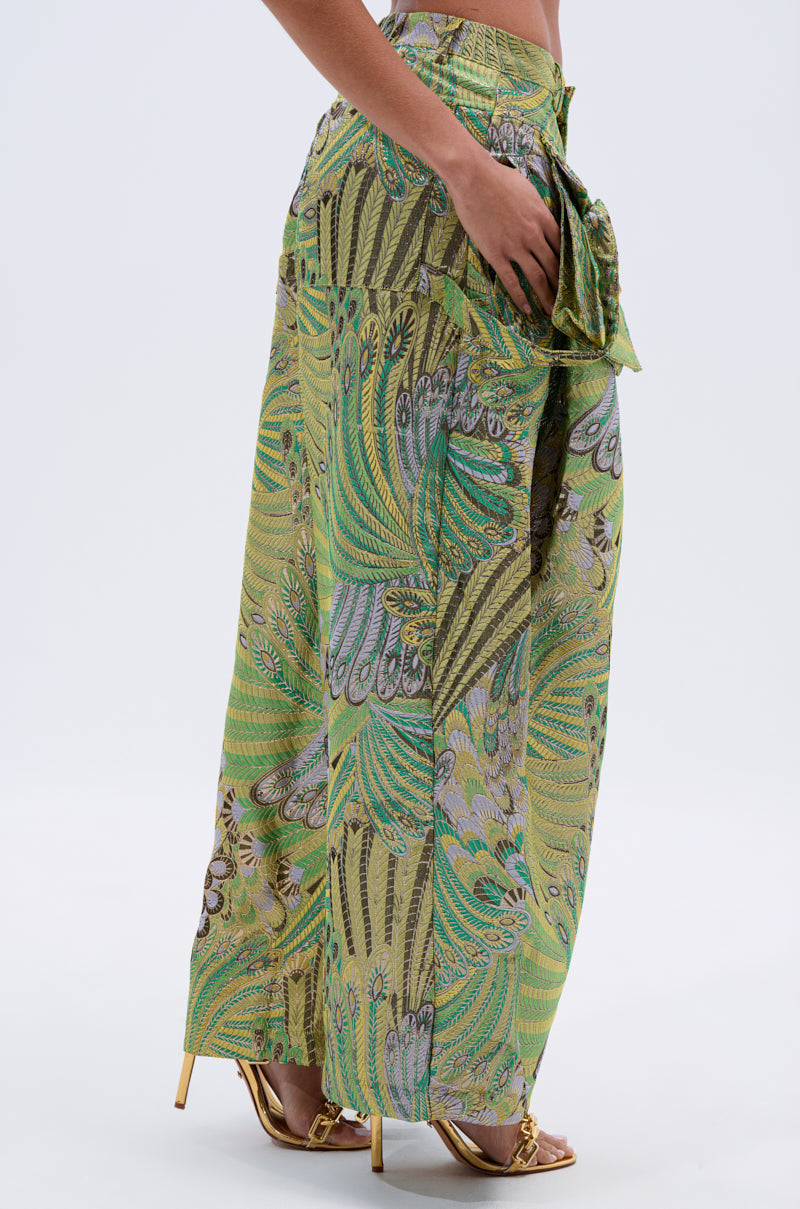 PEACOCK TROUSER