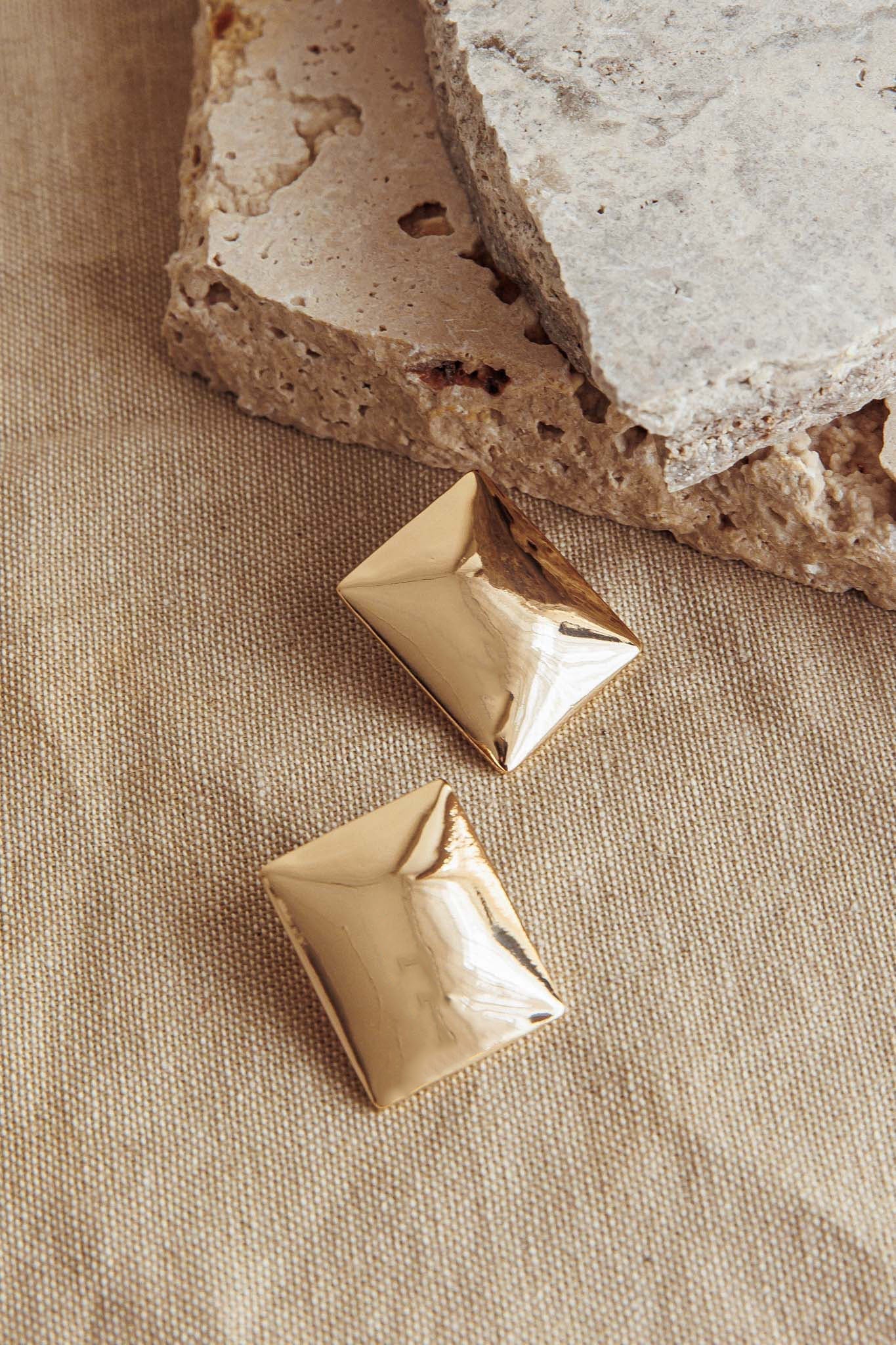 Hendrix Rectangle Cabochon Earrings Gold