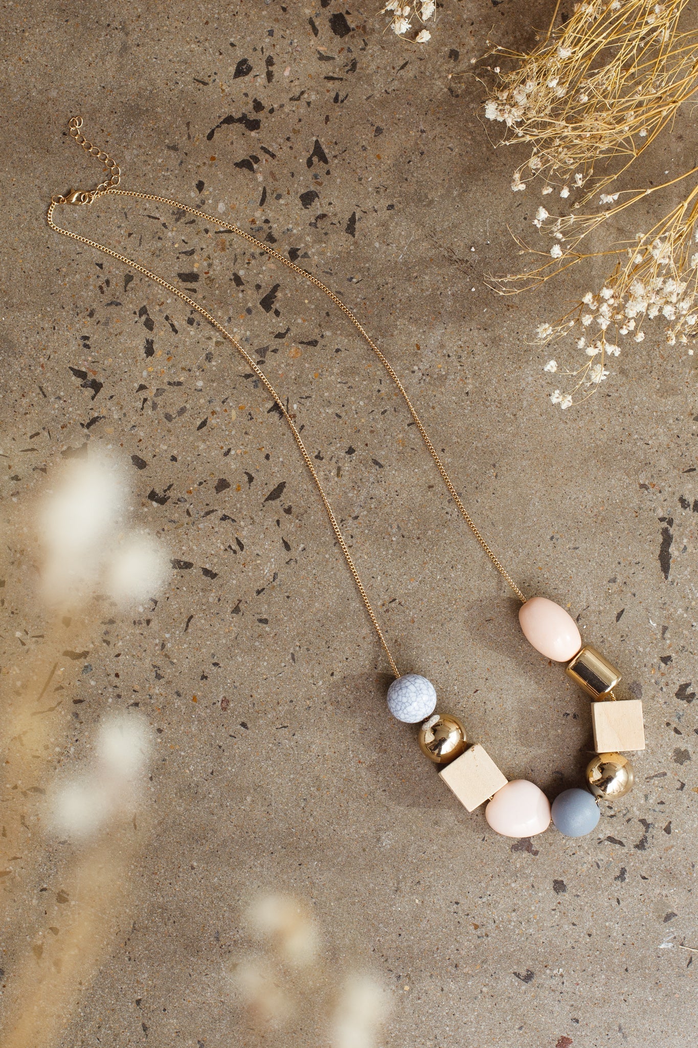 Imogen Mix Bead Necklace Pink